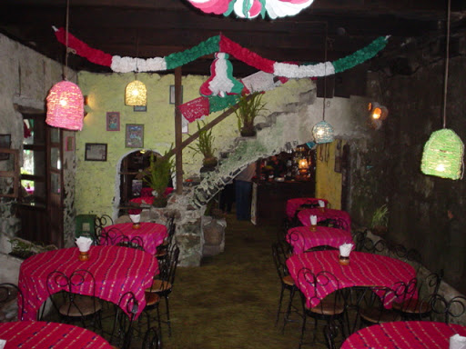 Peña Los Jarritos, Adolfo López Mateos 7, Centro, 73560 Cd de Cuetzalan, Pue., México, Restaurante | PUE