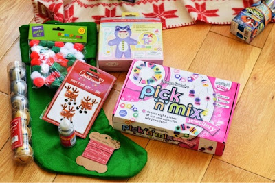 Hobbycraft pom pom kit, christmas stocking kit, Hobbycraft pom pom kit, christmas stocking kit,
