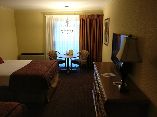 Lombard Inn