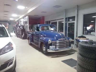 Photos of Murray Chevrolet Cadillac Medicine Hat