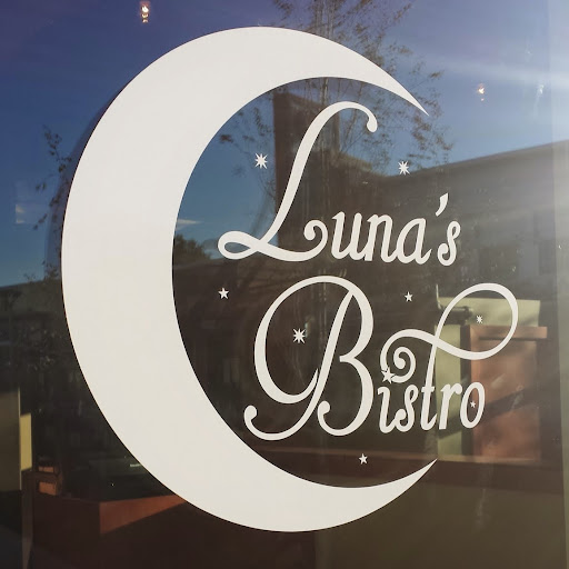 Luna's Bistro logo