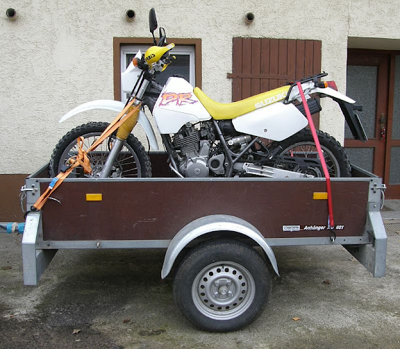 Werkstatt/Tutorial, Motorrad auf Anhänger transportieren