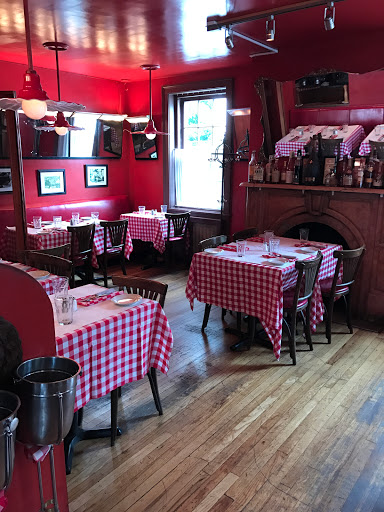 French Restaurant «Le Bouchon», reviews and photos, 76 Main St, Cold Spring, NY 10516, USA