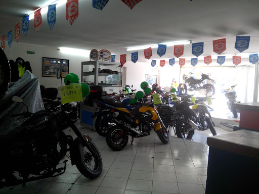 Distribuidora Nacional de Motocicletas - DINAMO, Av López Mateos 252, Barrio de San Román, 24040 Campeche, Camp., México, Concesionario de motocicletas | CAMP
