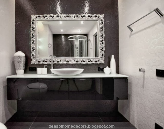 Black and White Bathroom Decoration Ideas