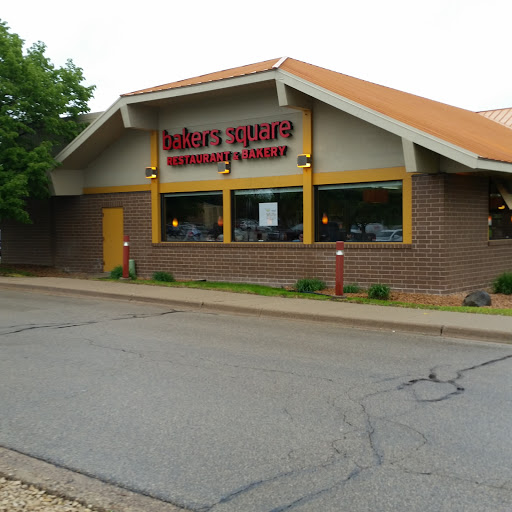 Restaurant «Bakers Square Restaurant & Bakery», reviews and photos, 928 Prairie Center Dr, Eden Prairie, MN 55344, USA