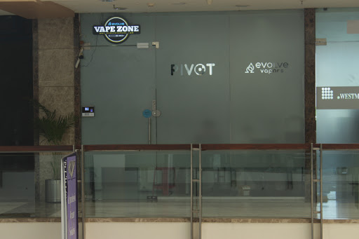 Evolve Vapors USA, 214 DLF South Court Mall (1st Floor), Saket, (CONNECTED to Select CityWalk Mall), New Delhi, Delhi 110017, India, Hookah_Bar, state UP