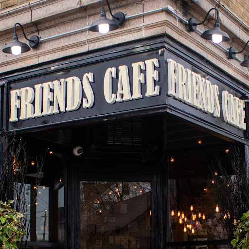 Friend's Cafe logo