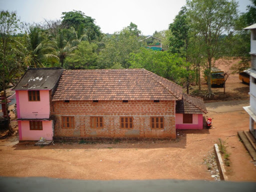 Karimpuzha Higher Secondary School, Ottappalam Mannarkkad Rd, Karimpuzha, Thottara, Kerala 679513, India, Secondary_School, state KL