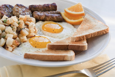 ăn trứng vào bữa sáng tốt cho sức khỏe