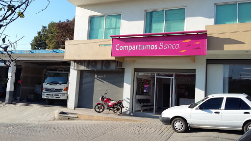 Compartamos Banco Pinotepa Nacional, 215, Tercera Pte., 71600 Ejido del Centro, Oax., México, Banco | OAX
