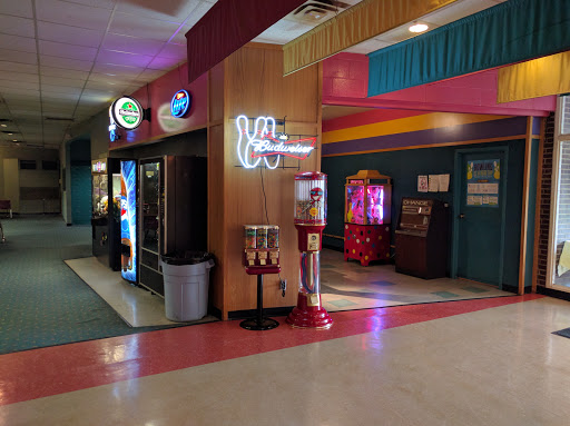 Bowling Alley «Donelson Bowling Center», reviews and photos, 117 Donelson Pike, Nashville, TN 37214, USA