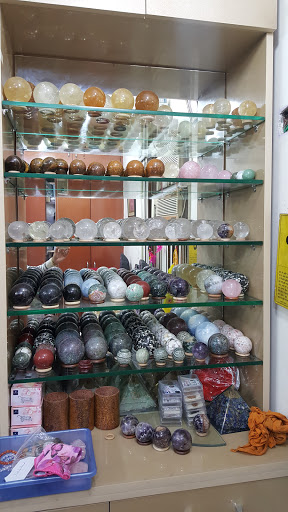 Reiki Crystal Products, DP - 152,, Pitam Pura, Poorvi Pitampura, Pitampura, Delhi, 110034, India, Natural_Stone_Wholesaler, state DL