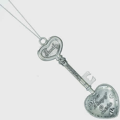Keys to Love and Friendship Ornament - Family - A Heap of Love