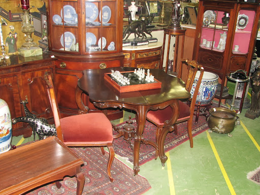 Green's Antiques