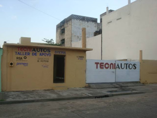TecniAutos Coatzacoalcos, Av Gutiérrez Zamora 1013, Maria de la Piedad, 96410 Coatzacoalcos, Ver., México, Taller de reparación de automóviles | VER