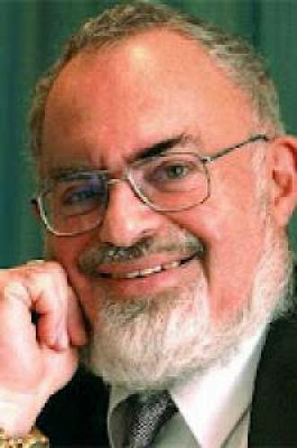 Cosmic Watergate Stanton Friedman Describes The Vast Ufo Cover Up