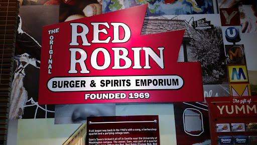 Hamburger Restaurant «Red Robin Gourmet Burgers», reviews and photos, 751 E Joiner Pkwy, Lincoln, CA 95648, USA