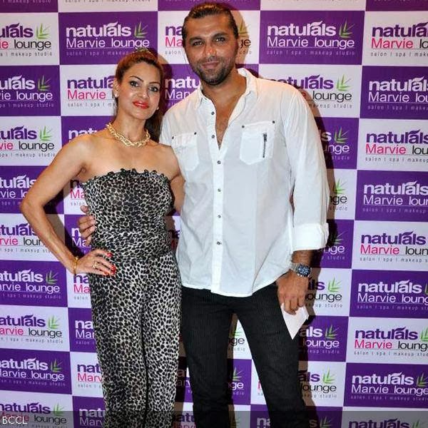 Chetan Hansraj with wife at Marvie Ann Beck's spa launch, held in Mumbai, on October 9, 2013. (Pic: Viral Bhayani)
