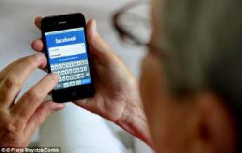 Science Mail Online How Facebook Can Ruin Your Relationship
