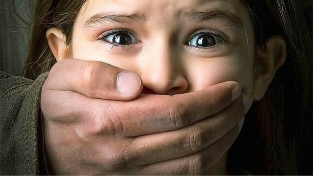 Botín mujeres adultas putas Doctor sexo soborno