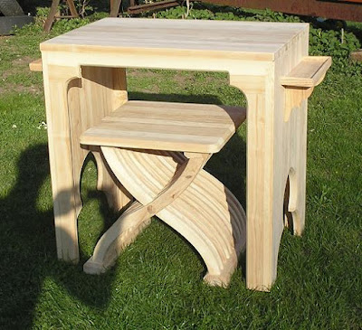 Stylizowane drewniane meble