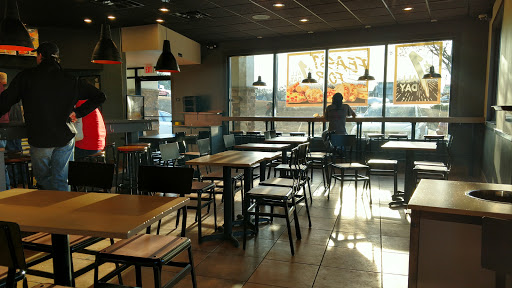 Mexican Restaurant «Taco Bell», reviews and photos, 565 Bankhead Hwy, Carrollton, GA 30117, USA