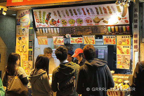 hong kong street food, what to do in hong kong, hong kong restaurants, street food in Asia, hong kong attractions