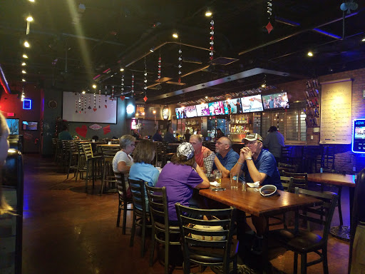 Sports Bar «Hangar 9 Bar & Grille», reviews and photos, 980 E Pecos Rd, Chandler, AZ 85225, USA