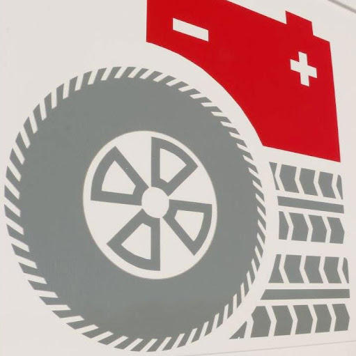 Fitzpatrick Tyres & Batteries logo