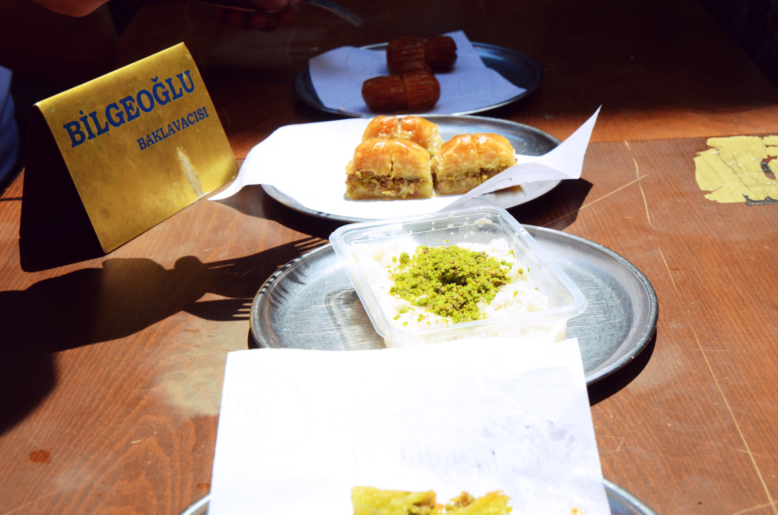 turkish desserts with buffalo milk 