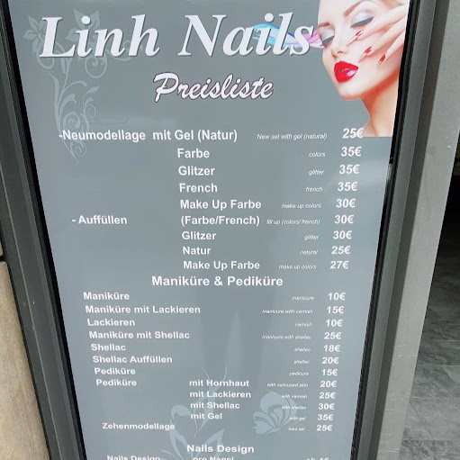 Linh Nails logo
