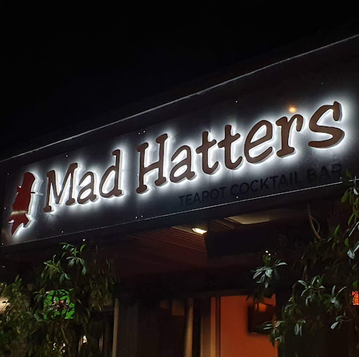 Mad Hatters Teapot Cocktail Bar logo