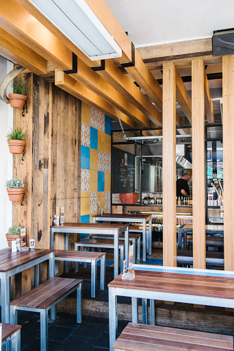 Mythos Gyros Bar