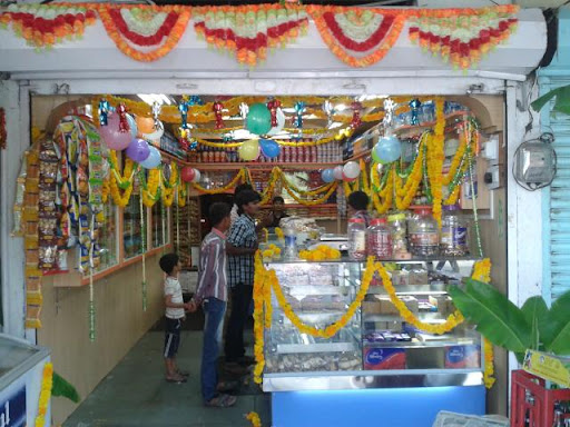 Bangalore Iyengar Bakery, Ansa Road, Aadarsh Nagar, Latur, Maharashtra 413512, India, Bakery_and_Cake_Shop, state MH