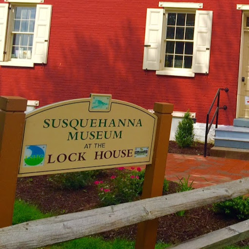 Lock House Museum logo