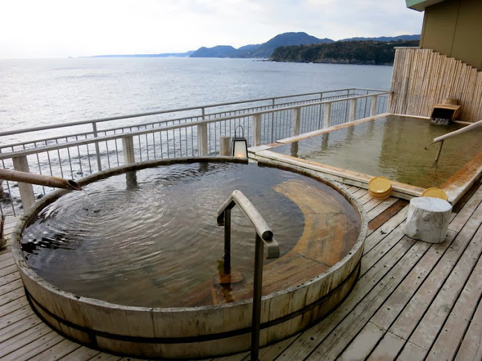 おいしい魚の棲むお宿 石花海 せのうみ 番外編 静岡県稲取温泉 あずねぇの六本木 温泉ランチ おいしい魚の棲むお宿 石花海 せのうみ 番外編 静岡県稲取温泉 あずねぇの六本木 温泉ランチ