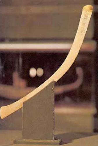 Tutankhamun Boomerang Model
