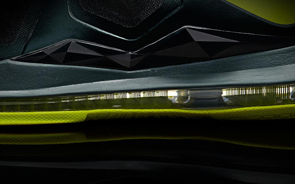 Release Reminder Nike LeBron X 8220Green Diamond8221 aka Dunkman
