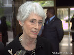 La sous-secrétaire d’Etat américain aux affaires politiques, Wendy Sherman le 06/11/2012 à Kinshasa, après la rencontre avec le ministre congolais des Affaires étrangères, Raymond Tshibanda. Radio Okapi/ Ph. John Bompengo