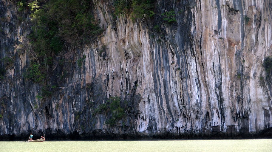 Large cliff and boat, Phang Nga Bay