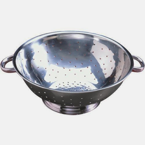  Tablecraft 713 Stainless Steel Round Footed Colander with Tubular Handles, Mirror Finish, 13-Quart