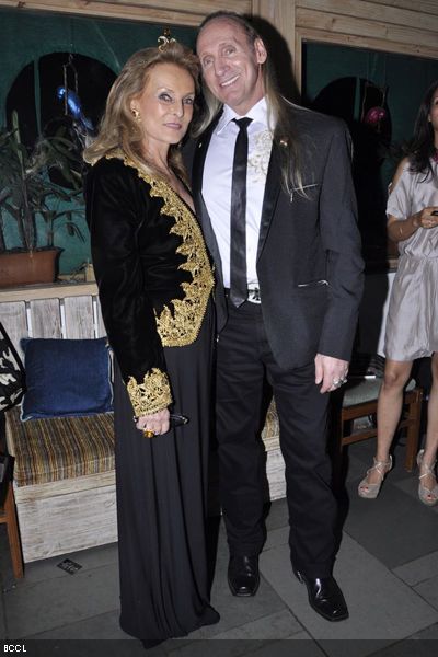 'Shantaram' aka Gregory David Roberts with his stunning wife during Vinod Nair's bash, held in his honour at Le Sutra in Mumbai. (Pic: Viral Bhayani)