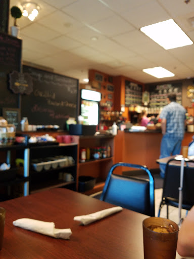 Restaurant «Corner Cafe», reviews and photos, 796 Commerce Ave, Longview, WA 98632, USA