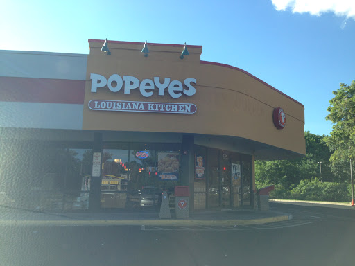 Chicken Restaurant «Popeyes Louisiana Kitchen», reviews and photos, 322 W Trenton Ave Suite 100 Suite 100, Morrisville, PA 19067, USA
