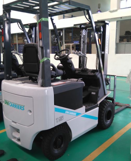 J1B1L15U - battery forklift 1.5 tons J1B1L15U - battery forklift 1.5 tons