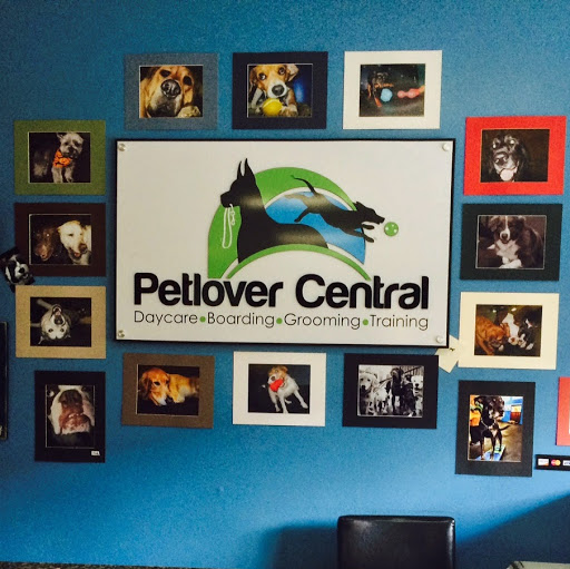 Petlover Central, Inc. logo