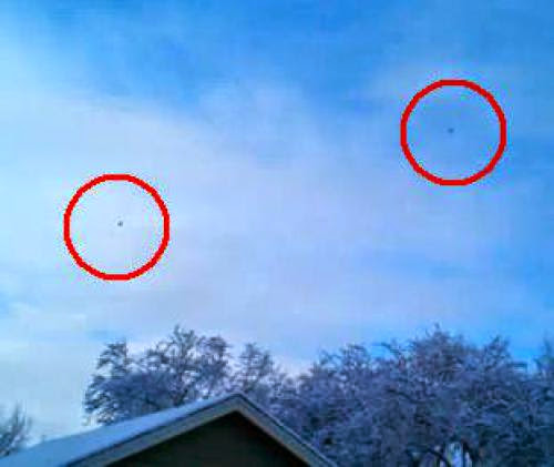 Paranormal Rectangular Ufo With Lights Spotted Over Belleville Ontario