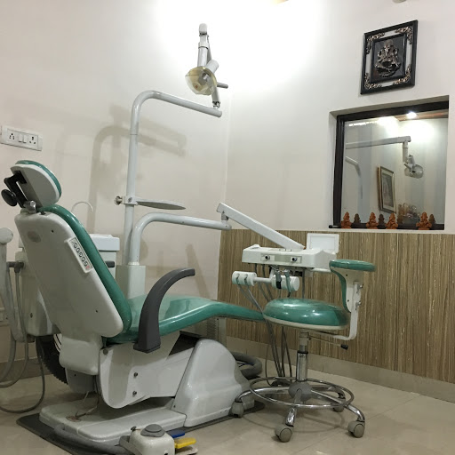 Best Dental Clinic Delhi | Dentist in Delhi- Dento Hub, 23B, Block GG1, Vikaspuri, Delhi, 110018, India, Paediatric_Dentist, state DL
