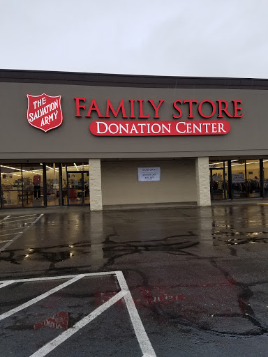 Thrift Store «The Salvation Army Family Store», reviews and photos, 642 Lancaster Dr NE, Salem, OR 97301, USA